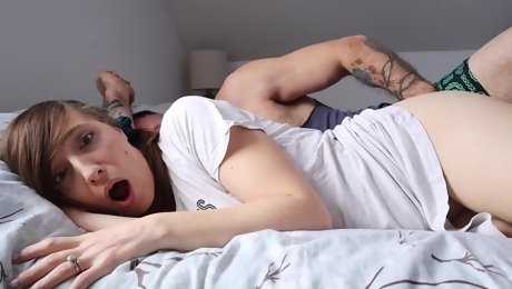 Every time she lies down on the bed, the slut gets a dick in her cap!