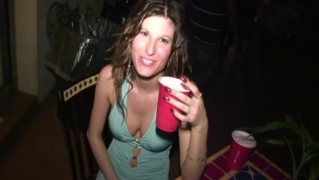 Drunk babe sucks big cocks in a party