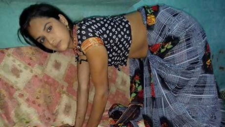 Bhabhi ko aisa choda ki condom hi fat gaya hot sexy bhabhi ko doggy style me jabardast choda very Hard fucking with your Payal