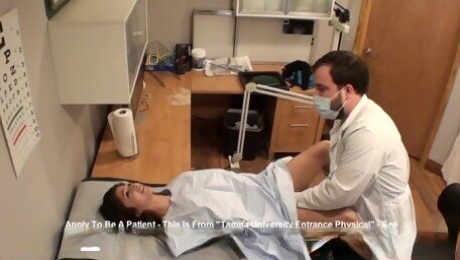 Alexa Rydell's College Freshman Physical with Doctor Tampa @ GirlsGoneGynoCom