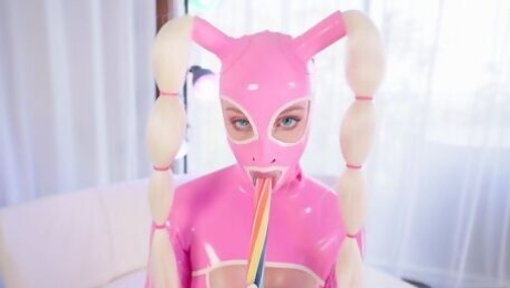 Tasty Latex, Anal Treats & Fuck Machine